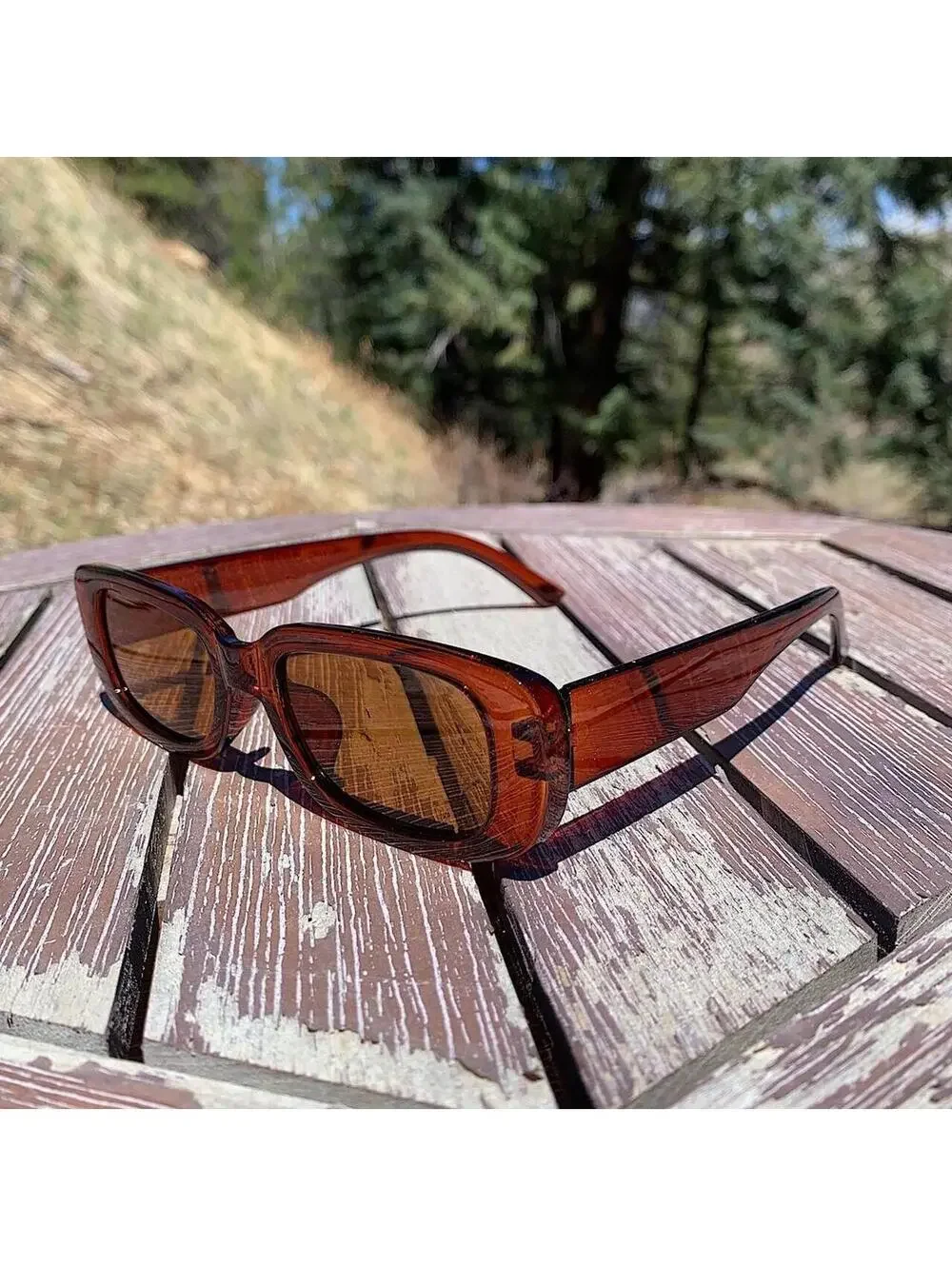 Vintage y2k style Burgundy Brown high quality square shaped sunglasses. Tinted